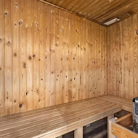 Amazing In With Sauna Semesterbostad