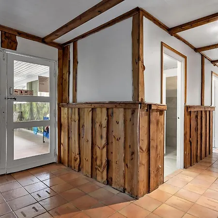 Semesterbostad Amazing In With Sauna